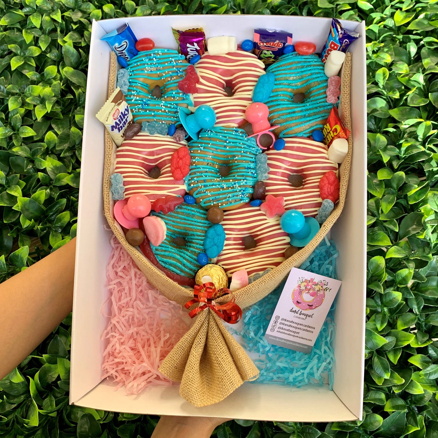 Gender reveal cakes can be very expensive. Our donut bouquets are not only creative but also an affordable gift for those looking for gender reveal gift ideas! If you prefer a different, unique gift option for new parents instead of gender reveal cupcakes or a gender reveal cake, order a donut bouquet with us.