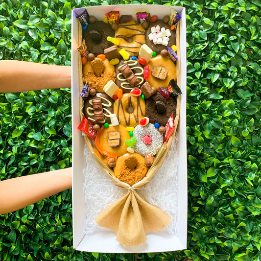 Chocolate & Caramel Donut Bouquet Gift Box [Large]